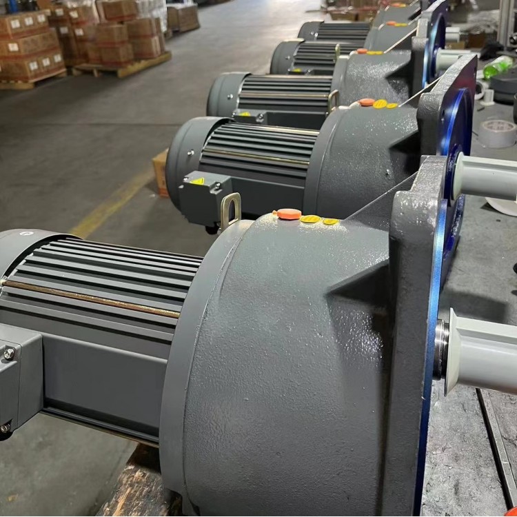 贴标机专用齿轮减速机，减速电机，