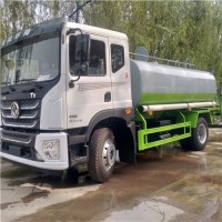 12吨洒水车大型运水车厂家价格报价表多少钱