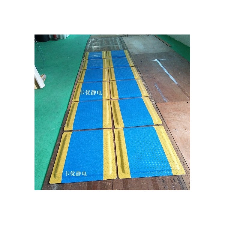 防疲劳脚踏垫，卡优无味防静电桌垫，工业缓解疲劳垫图4