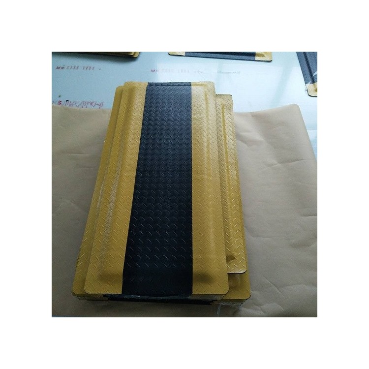 防疲劳地垫厂家电话多少,卡优环保防静电胶板图3