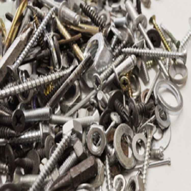 具备智能沟通协调的AI智能制造系统