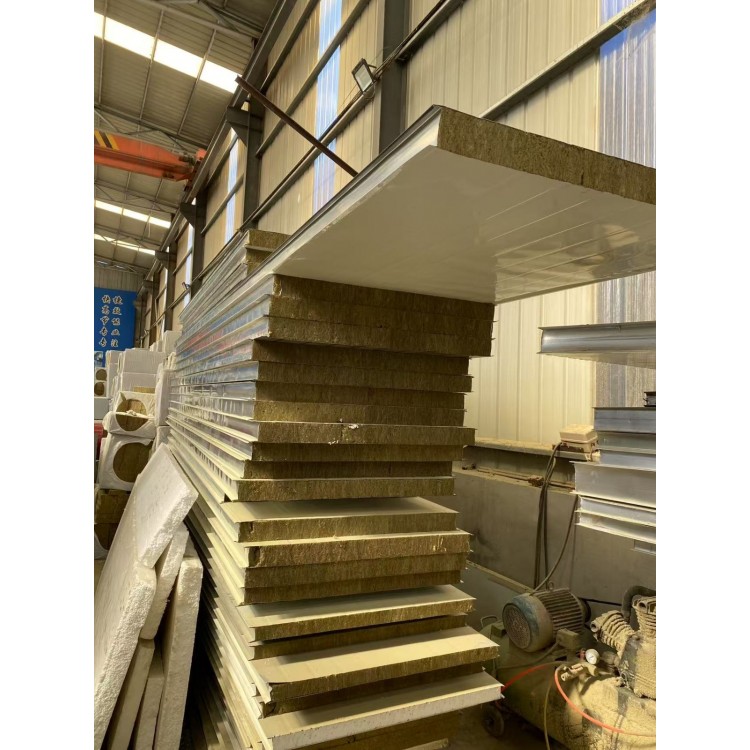 钢结构车间专用岩棉复合板特点图2